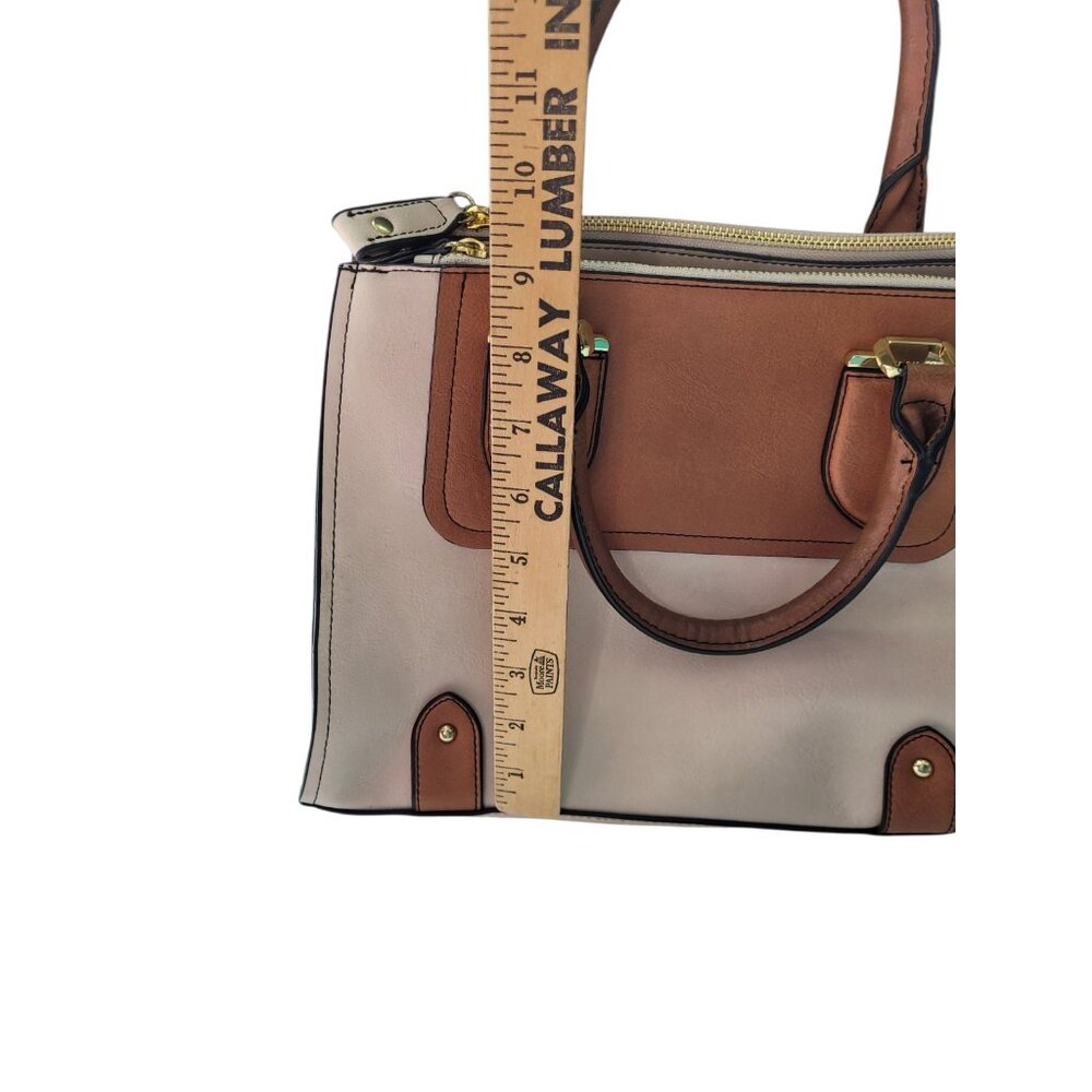 London Fog Women's Satchel Bag Medium Cognac and Off White Snap Zippers - Picture 11 of 16